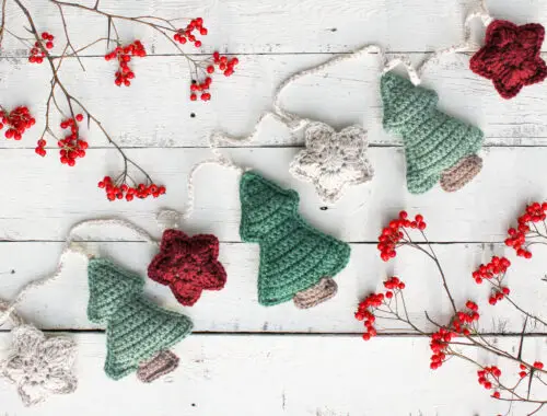 Christmas Tree and Star Garland Free Crochet Pattern