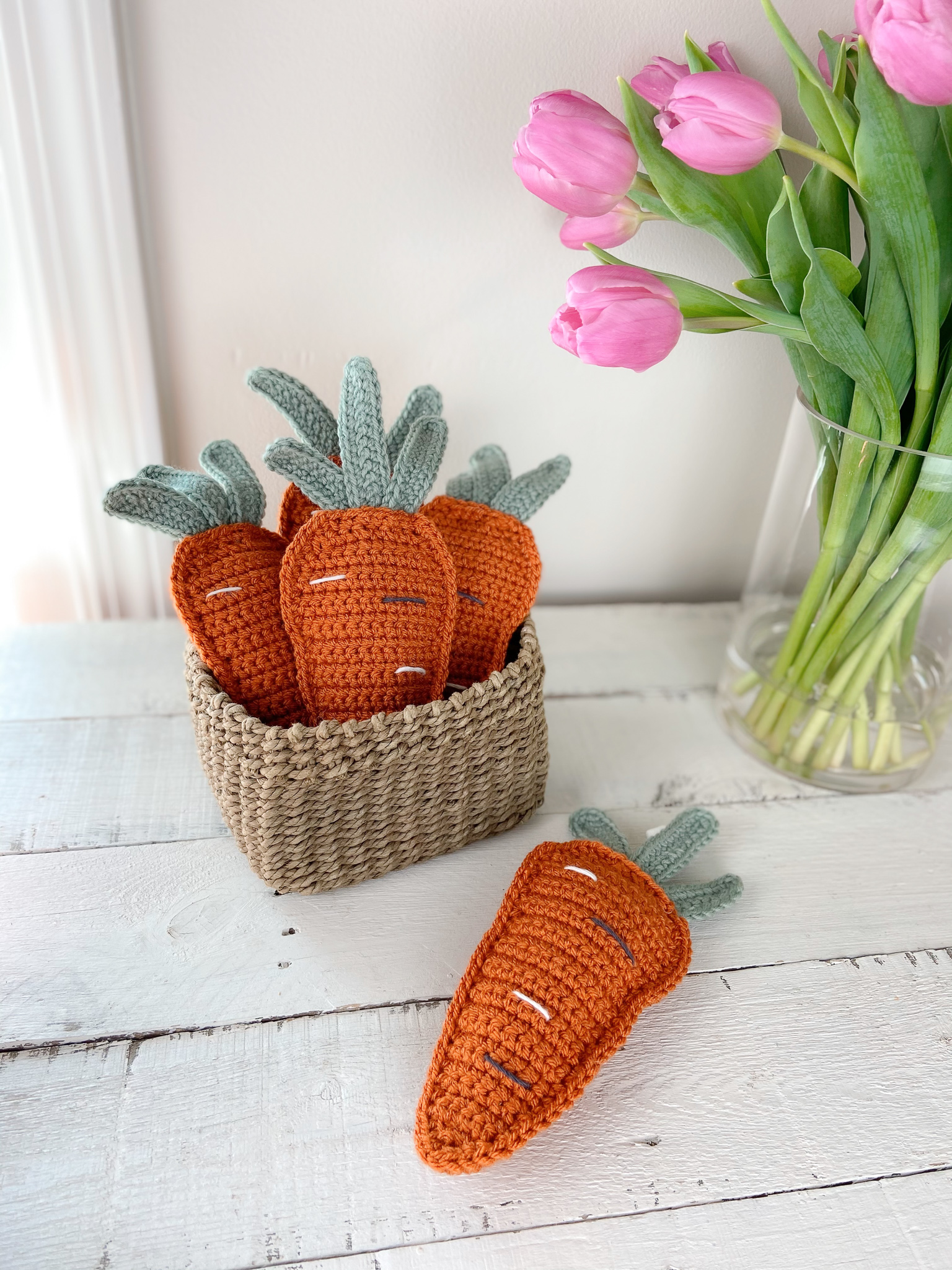Crochet carrot garland by The knotted nest Crochet carrot garland by The knotted nest
