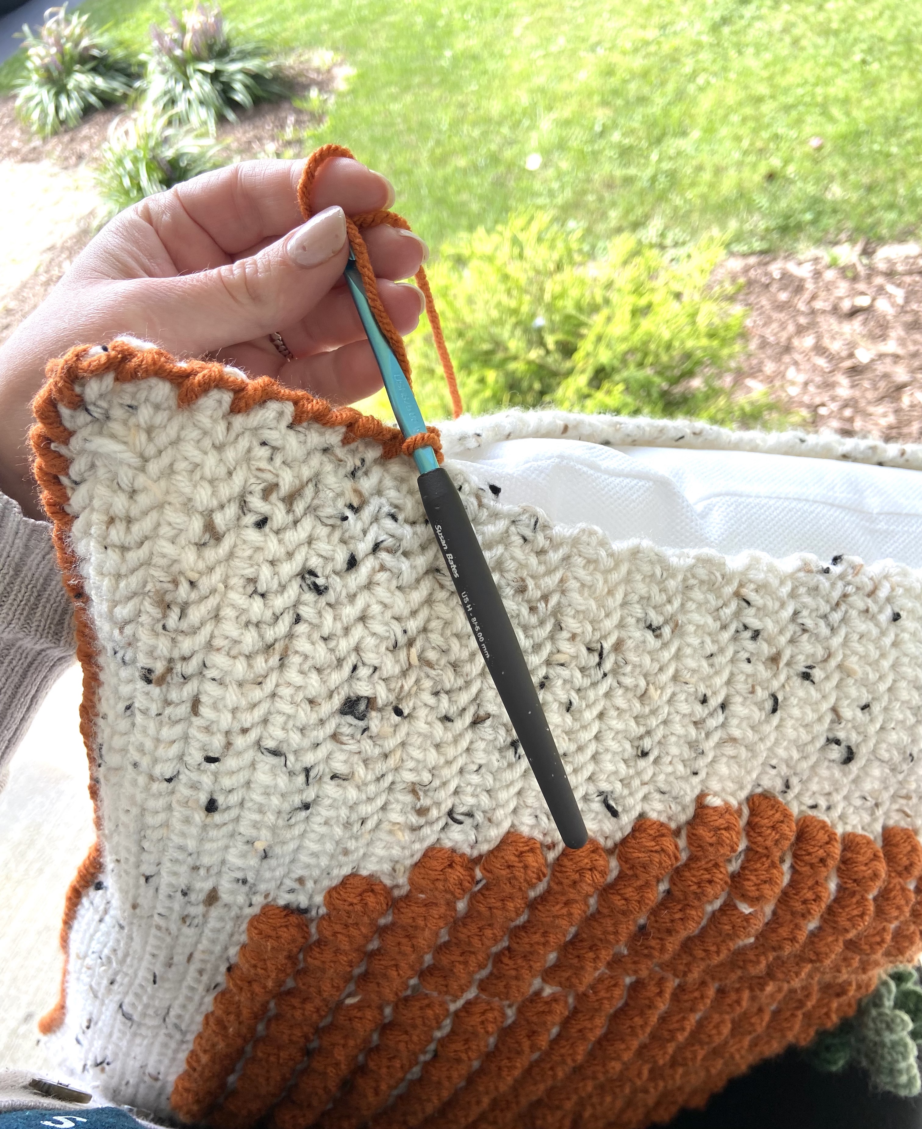  Stuff with pillow before joining the 4th side.