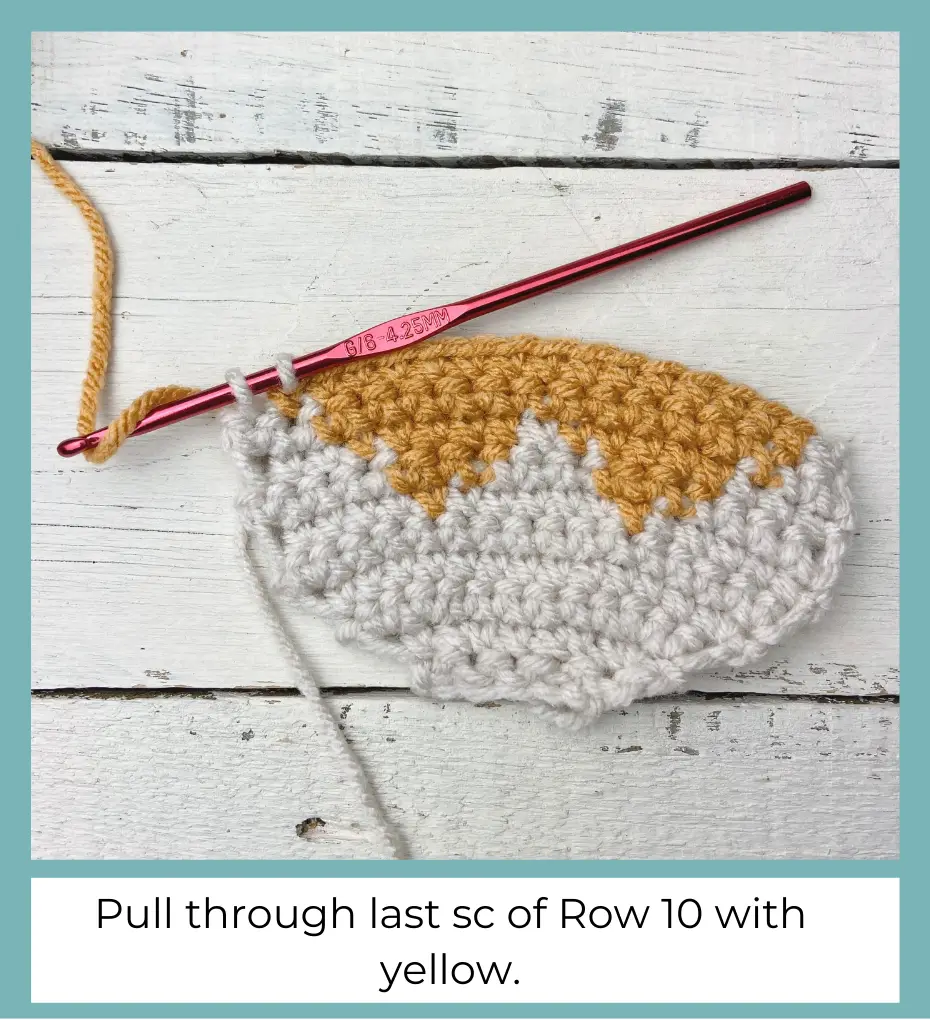 easy Easter crochet chicks